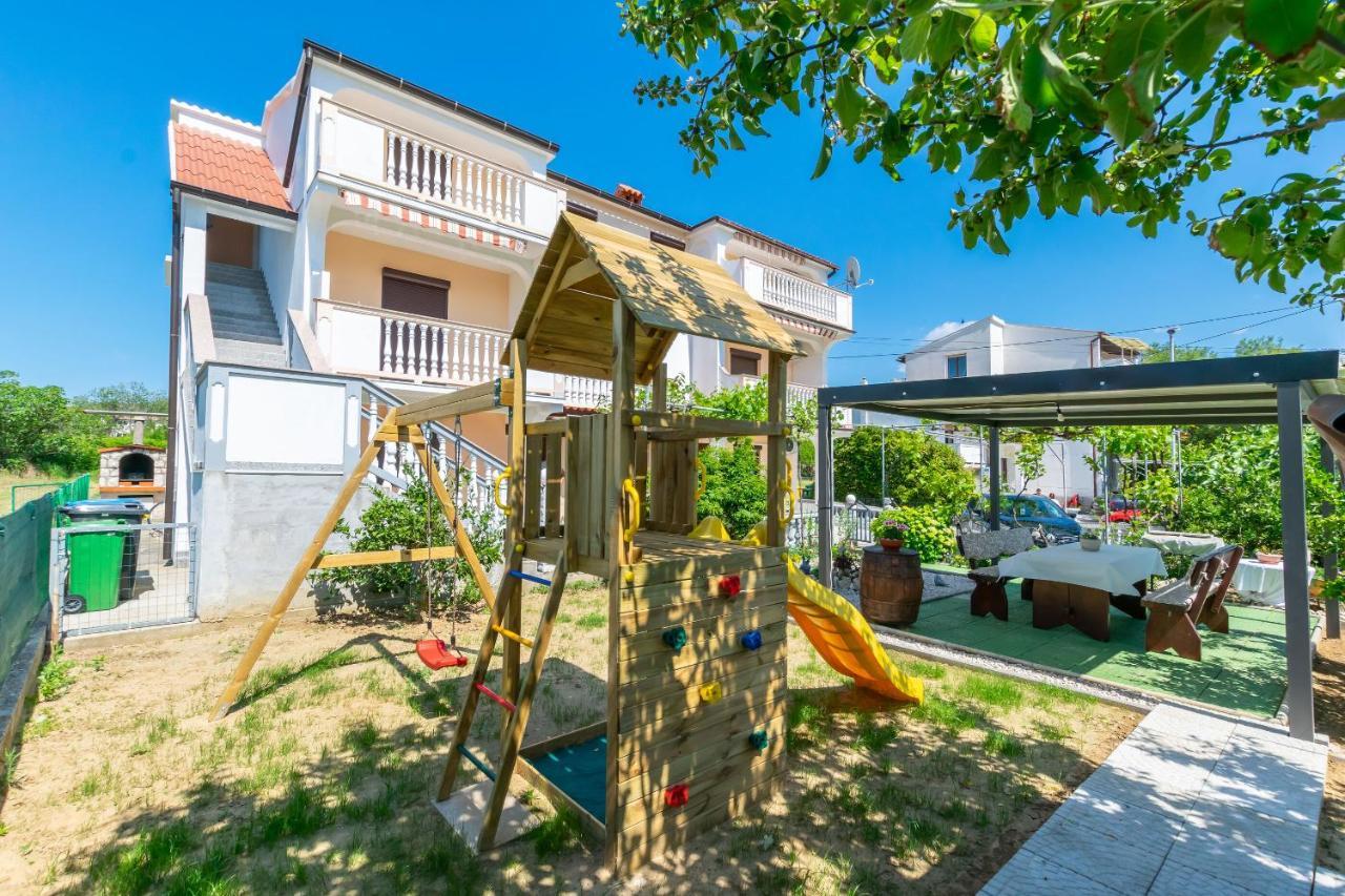 Apartment Branko Lopar Εξωτερικό φωτογραφία